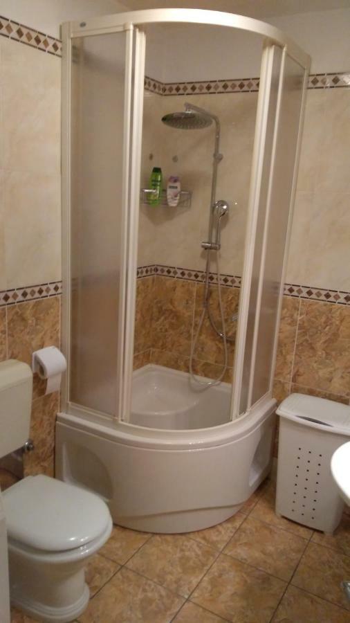 Apartment Tatjana Βις Εξωτερικό φωτογραφία